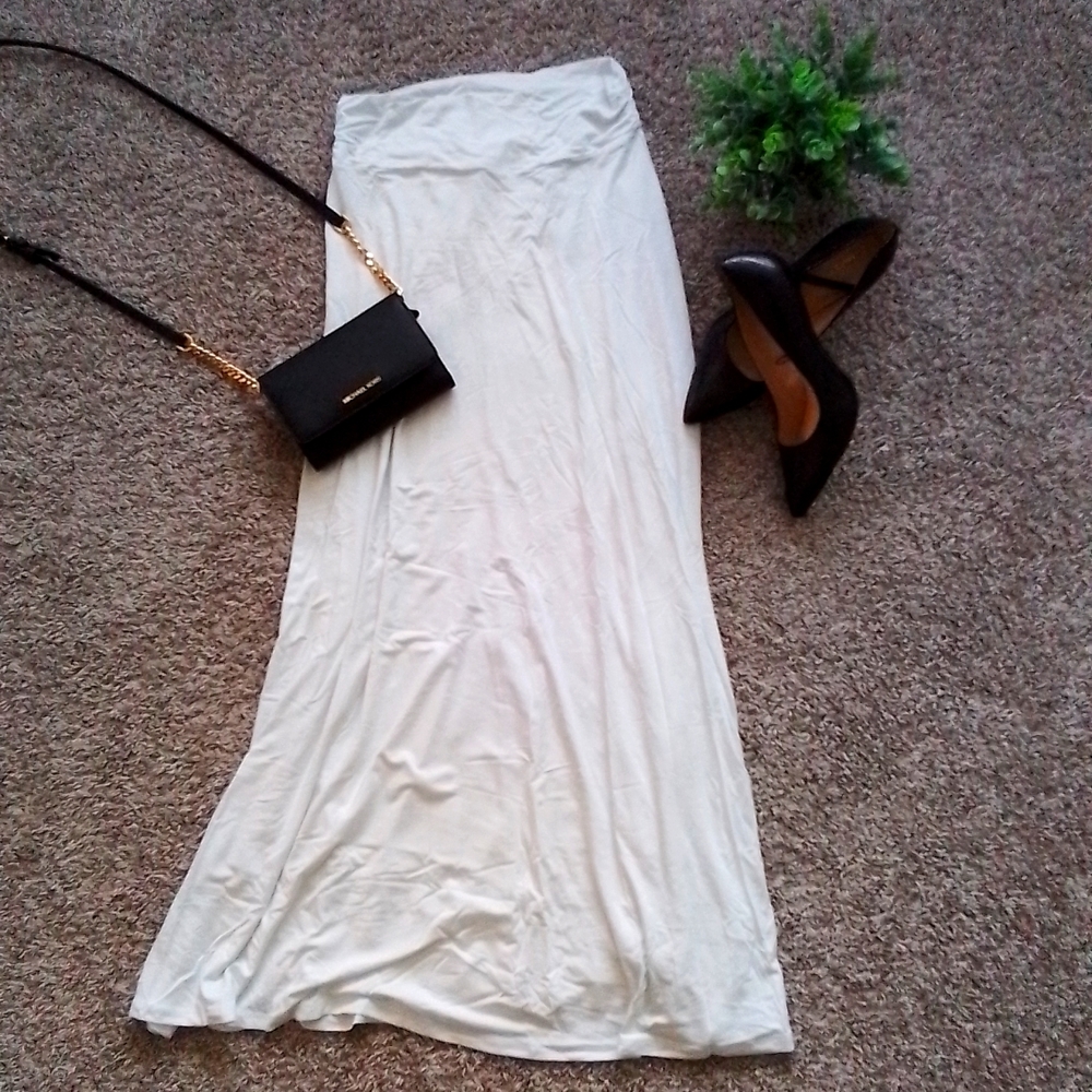 High Waist maxi skirt